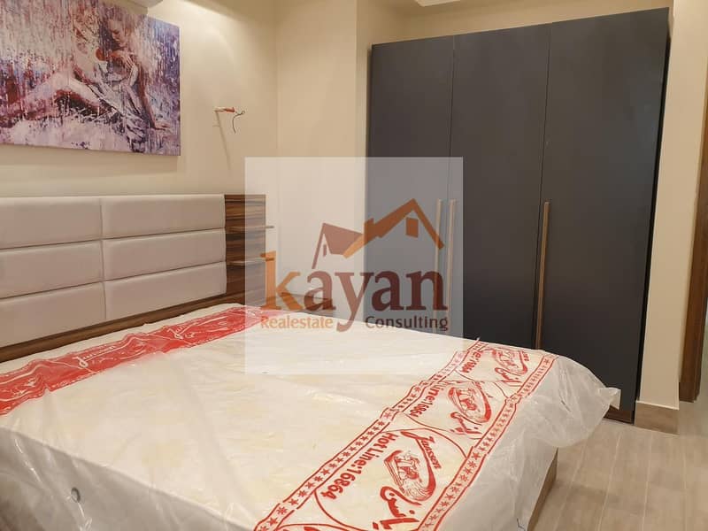 6 d7022bab-84dc-4781-834d-45e23dfd574d. jpg