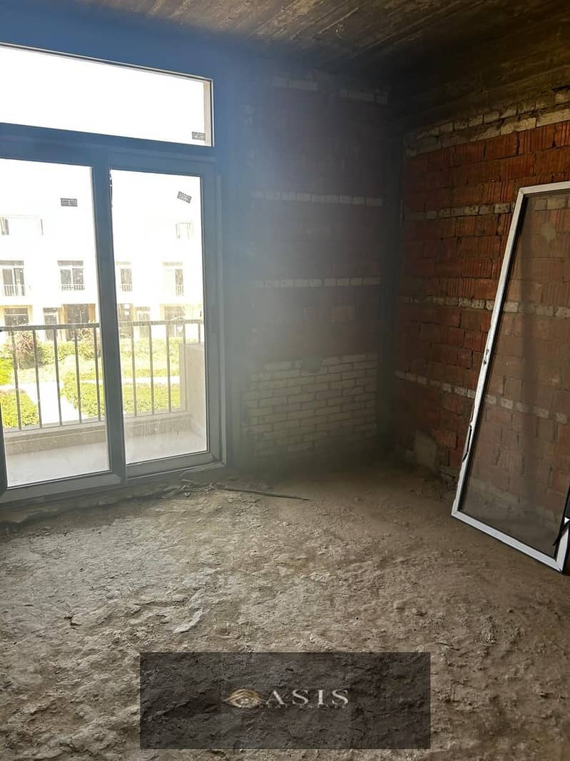 6 6ab60d19-3c94-456d-a95e-c329913180ee. jpg