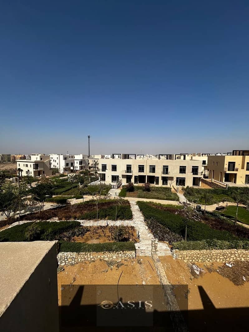 7 9e985583-5b99-47a4-afb6-a8020c979aba. jpg