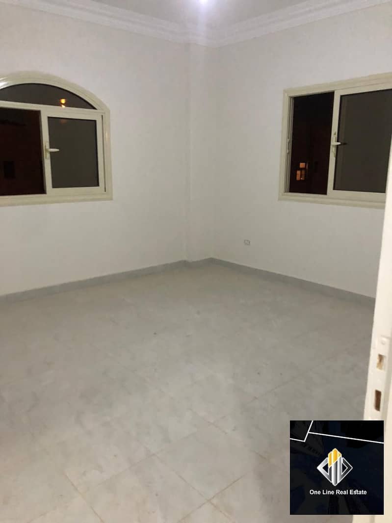 10 5c109afc-ec46-429c-9603-4efdcd19b6a5. jpeg