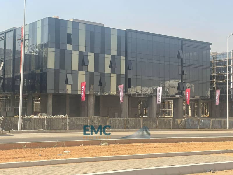 6 WhatsApp Image 2025-11-18 at 16.54. 21_e73ee844. jpg