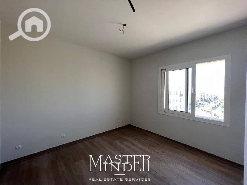 8 WhatsApp Image 2025-02-03 at 12.05. 06 PM. jpg