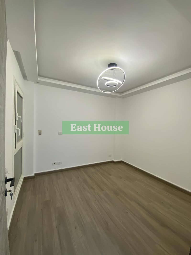 5 WhatsApp Image 2025-12-07 at 19.47. 33_9e9563c7. jpg