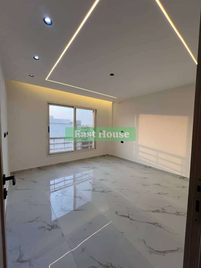 12 WhatsApp Image 2025-12-07 at 20.44. 13_a07093ca. jpg