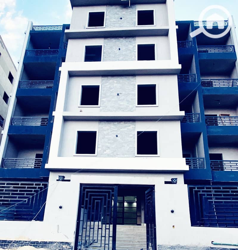 2 3caa0ccf-5b31-4e09-84a8-4c555d0330a0. jpeg