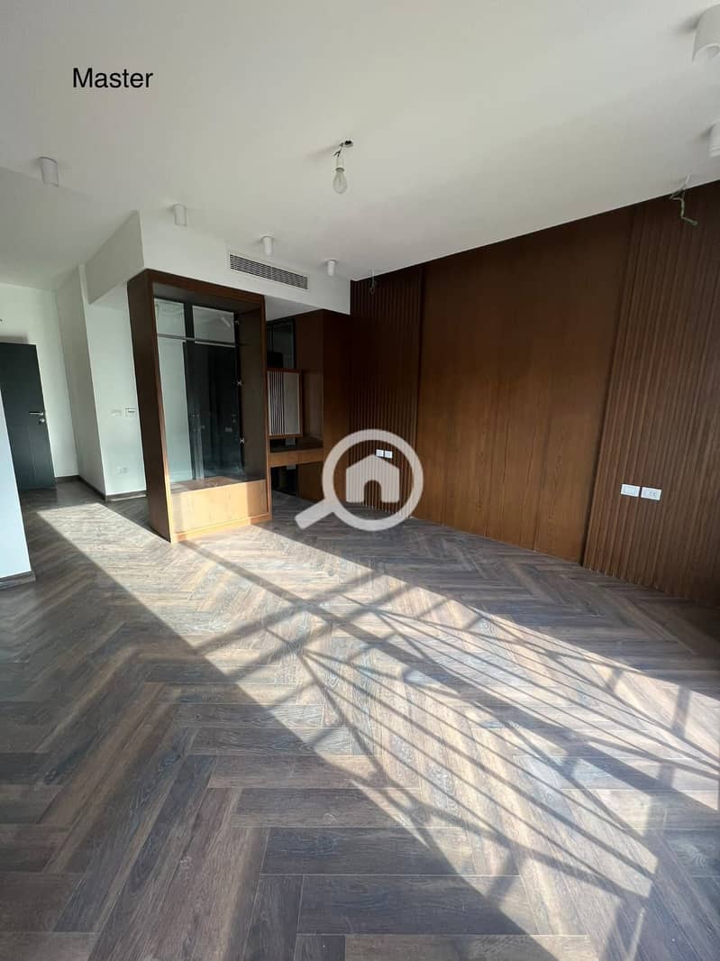 3 WhatsApp Image 2025-12-07 at 7.02. 08 PM. jpeg