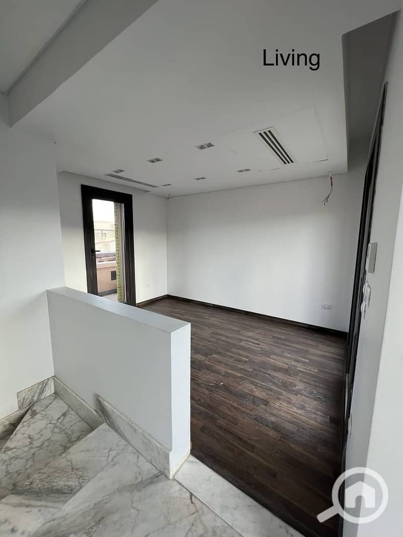 11 WhatsApp Image 2025-12-07 at 7.02. 04 PM (2). jpeg