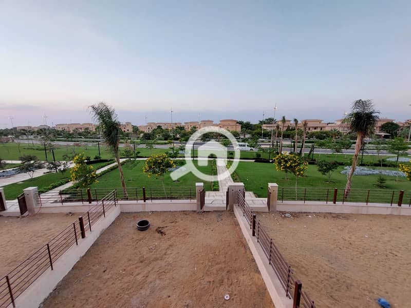 2 46f03074-3366-4f31-a5da-49d908a41f91. jpg