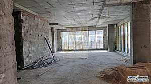 13 realestate_-مقر-اداري-على-التسعين-الجنوبي-أمام-الجامعة-الامريكية_420251207111425_th. jpg