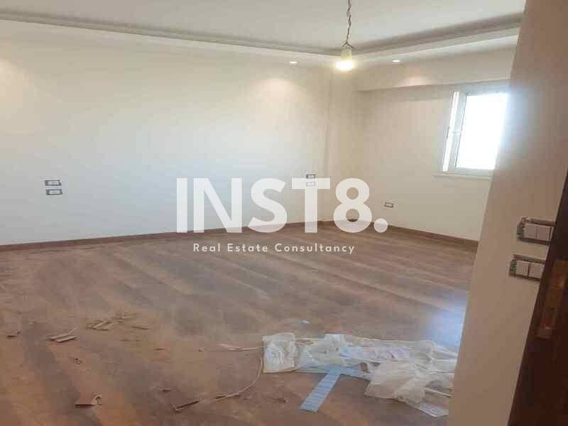 5 6935b3b0152c3_uploads6935b3b0151f0. jpeg