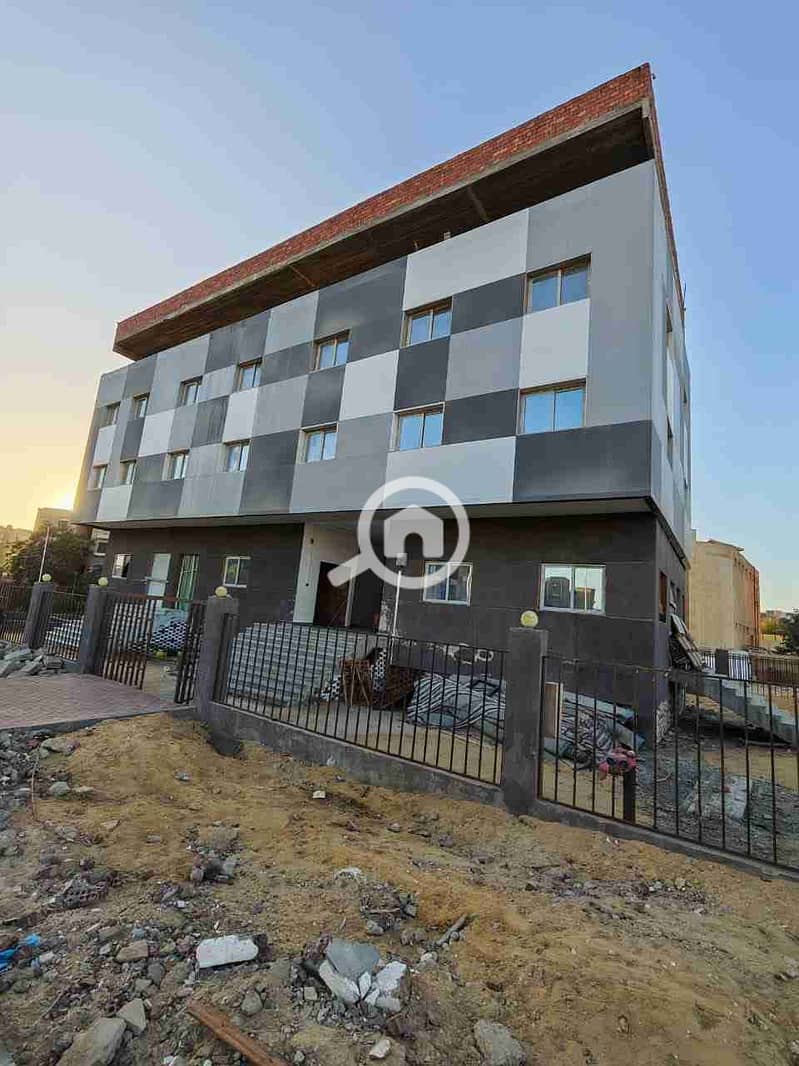 1000088615. jpg 1000088615. jpg