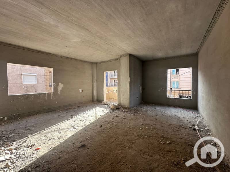 5 WhatsApp Image 2025-12-08 at 12.21. 17 PM (2). jpg