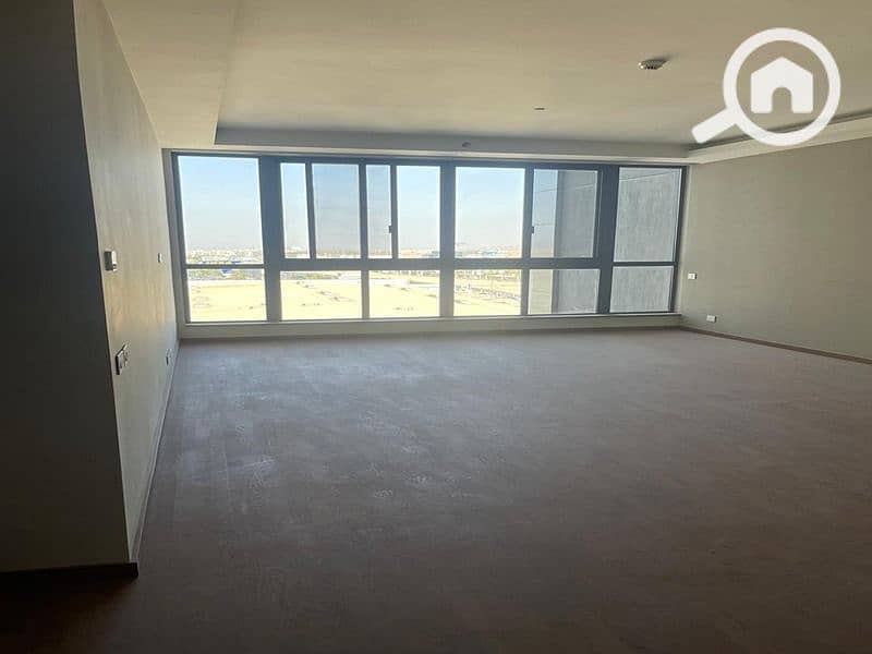 2 98266683-51b9-43cd-90fc-da3b2f3073f9. jpg