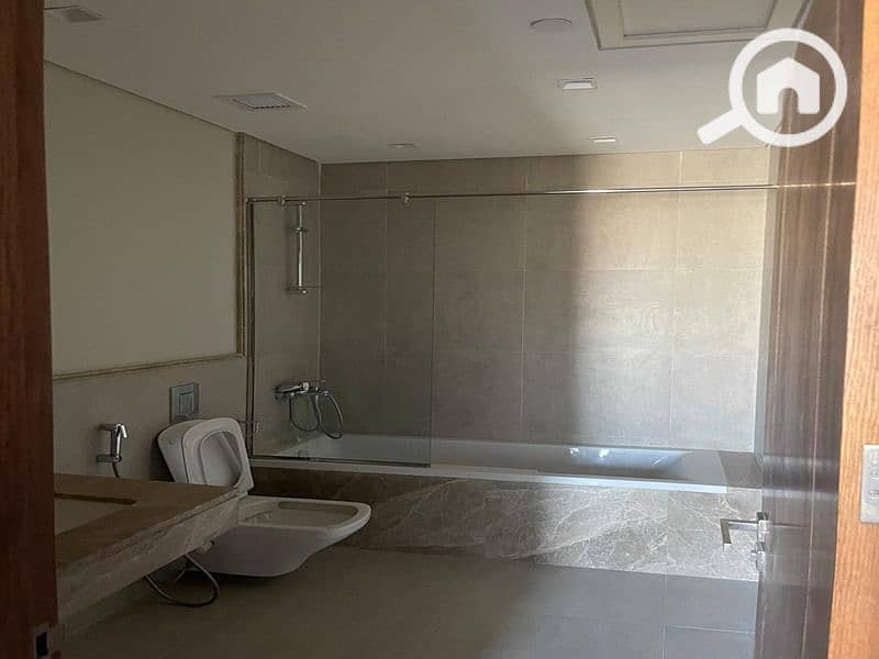 8 07eac681-05a2-4527-abe3-8ddb6963e825. jpg