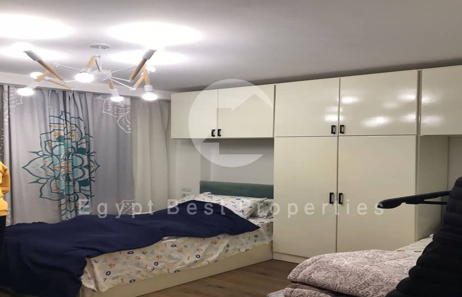 5 WhatsApp Image 2025-12-07 at 16.49. 07_94e61b41. jpg