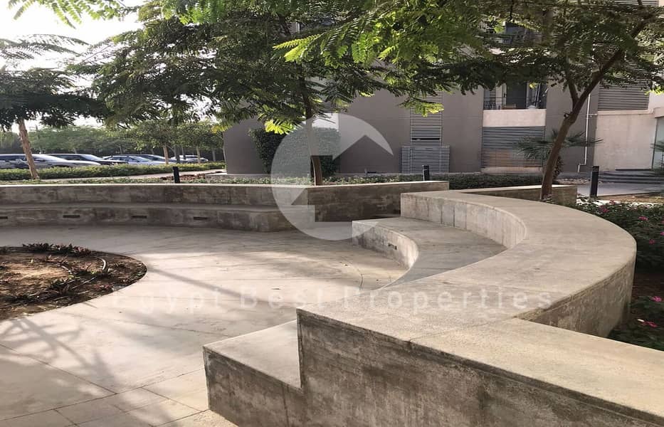 12 WhatsApp Image 2025-12-07 at 16.49. 07_43333b21. jpg