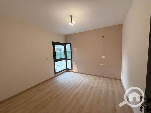 9 WhatsApp Image 2025-11-25 at 21.40. 51_aaaa9de9. jpg