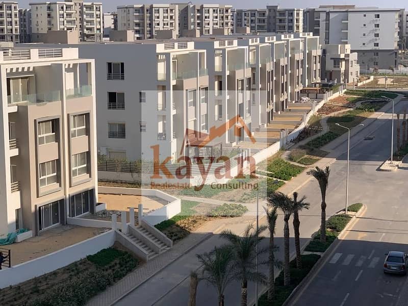 2 57724dfb-8723-4502-aaf8-dc8004591f4a. jpg