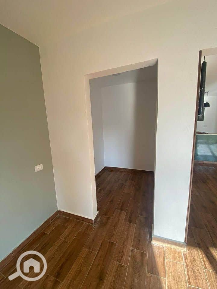 4 592917606_900242119025096_1742798223680563026_n. jpg