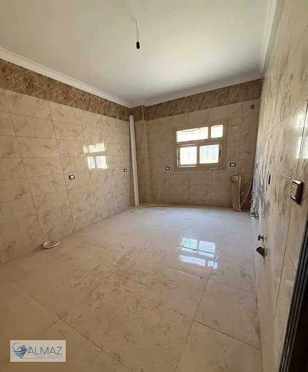 6 WhatsApp Image 2025-12-08 at 12.52. 06 PM (2). jpeg