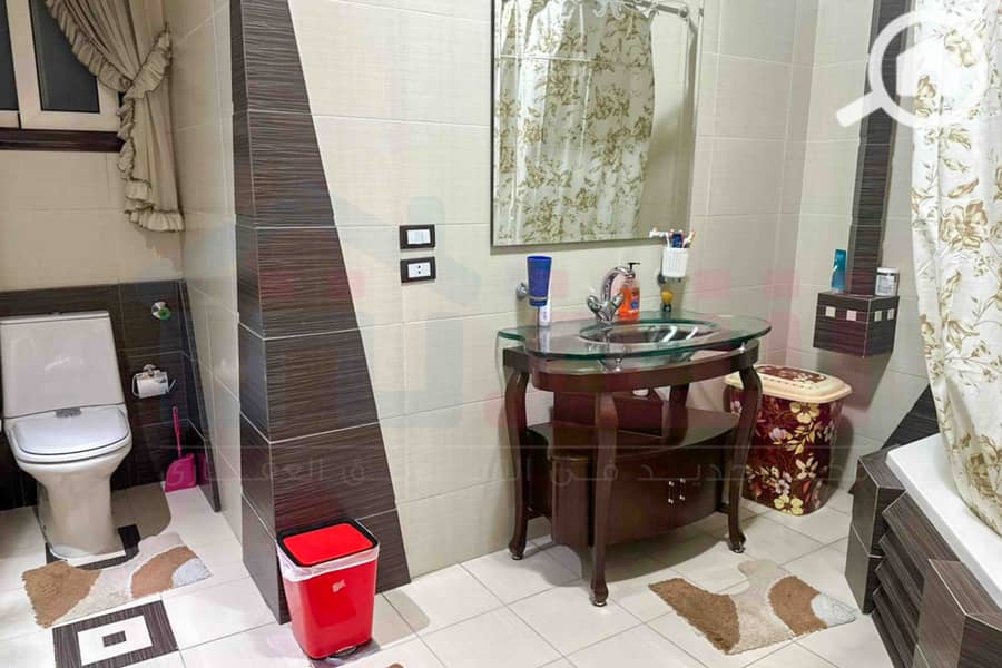 12 WhatsApp Image 2025-12-06 at 3.19. 27 PM (1). jpg