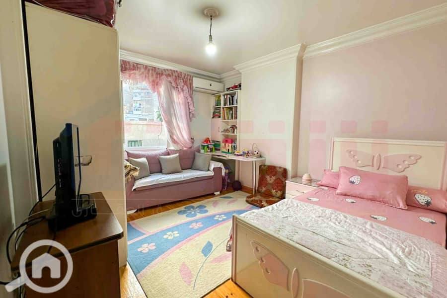 19 WhatsApp Image 2025-12-06 at 3.19. 29 PM (3). jpg