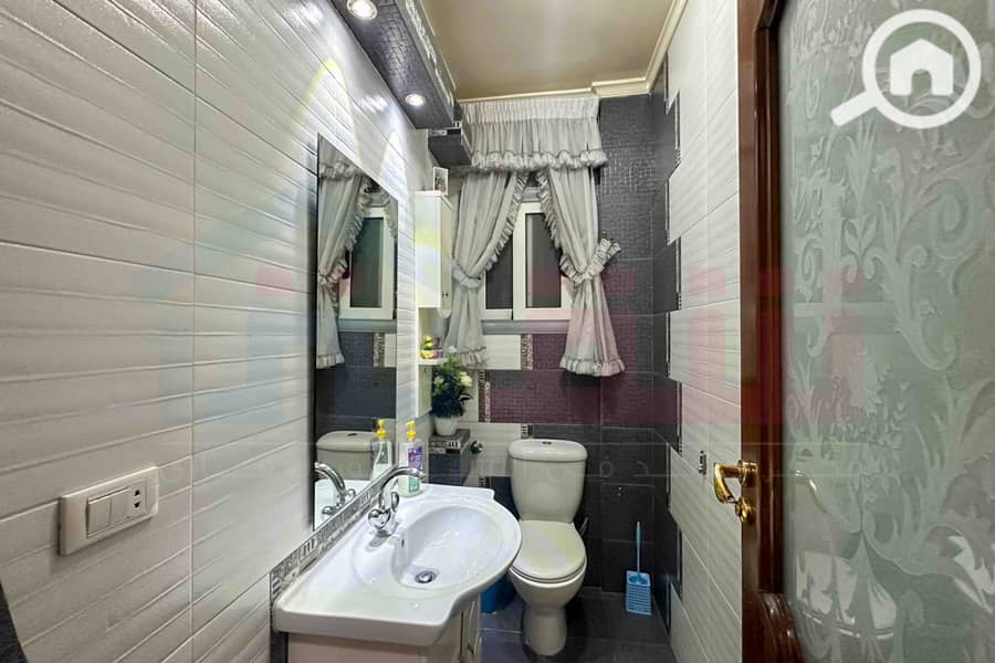 22 WhatsApp Image 2025-12-06 at 3.19. 26 PM (2). jpg