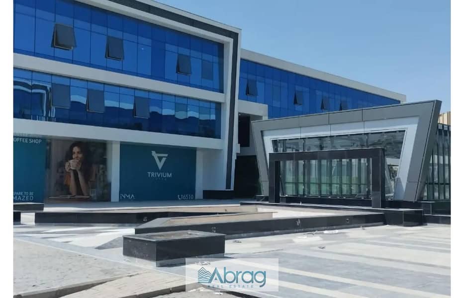 6 8303626-34c51o. jpg