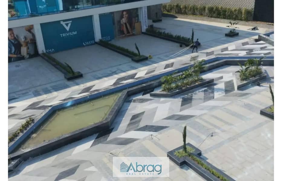 9 8303626-bcce6o. jpg