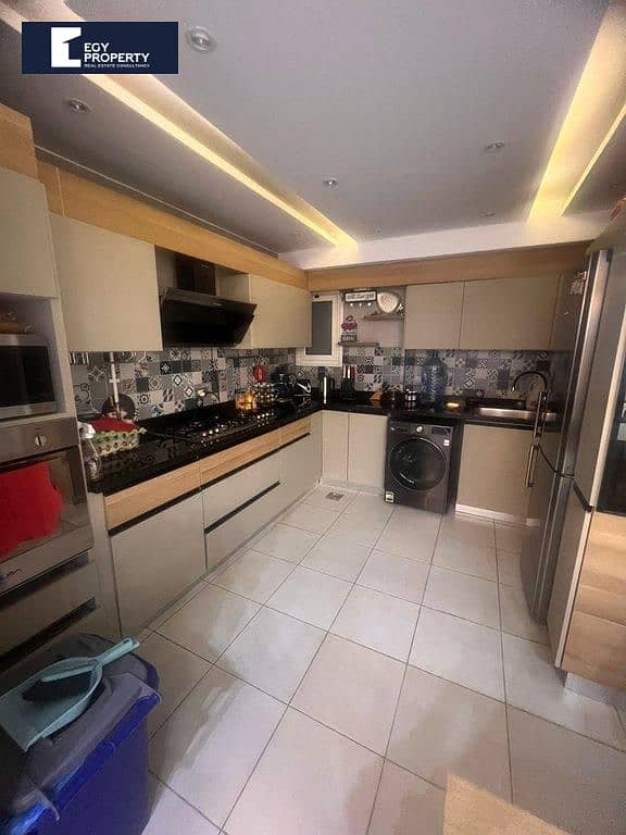 4 _files_556d1efb-f2d6-42f2-9ab0-eade29ae2e68. jpeg