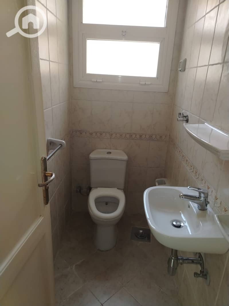 8 18ddb138-ada9-460d-90a0-5d0628abd903. jpeg