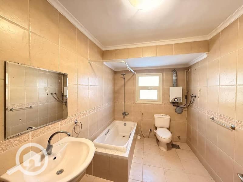 7 IMG-20251208-WA0037. jpg