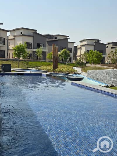 3 Bedroom Townhouse for Sale in New Cairo, Cairo - WhatsApp Image 2025-12-02 at 12.56. 42 PM (1). jpeg 3 Bedroom Townhouse for Sale in New Cairo, Cairo - WhatsApp Image 2025-12-02 at 12.56. 42 PM (1). jpeg