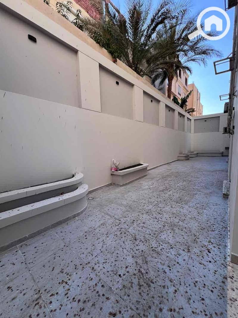 5 be1ba61d-e0ca-48f6-a40d-ccda5e3bbf33. jpg