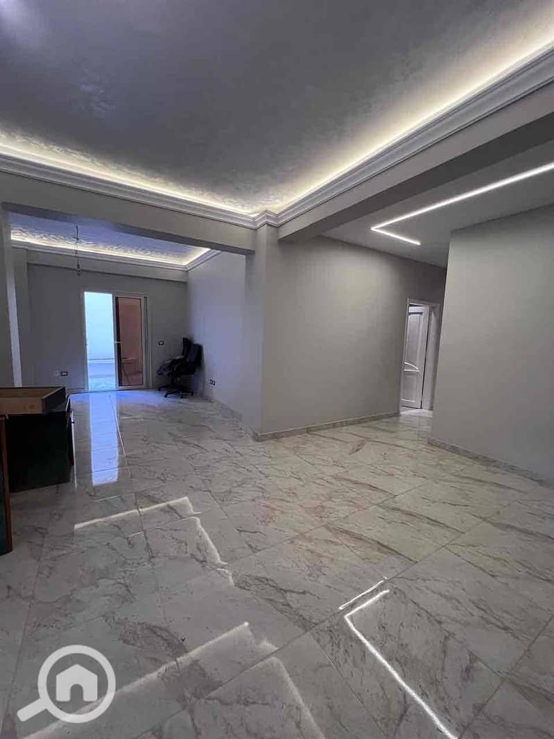 6 0108c4d7-d700-4304-bb92-4837360112d9. jpg