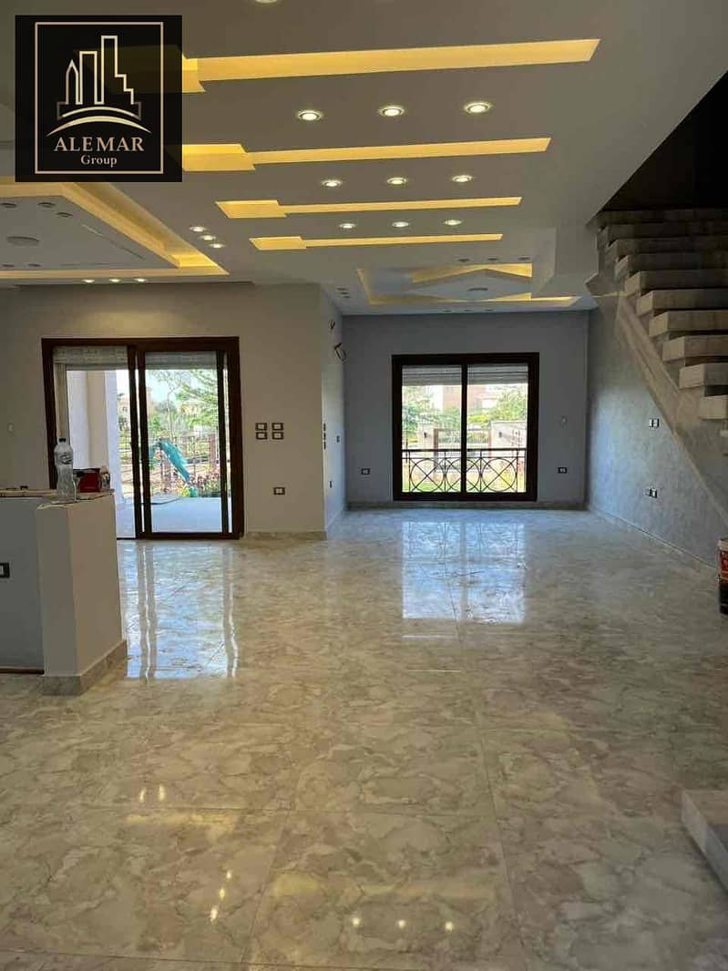 424b84ca-4a0e-4b0c-97c1-f096bad1b461. jpg 424b84ca-4a0e-4b0c-97c1-f096bad1b461. jpg