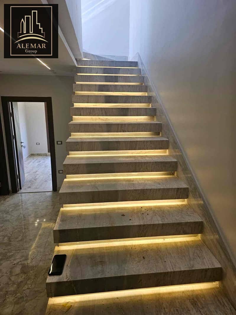 4 a6c87ccf-9e01-47f3-a24b-065db3896f66. jpg