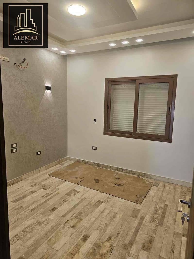 6 50629de3-628a-484d-8a2e-6f697ff34f0d. jpg