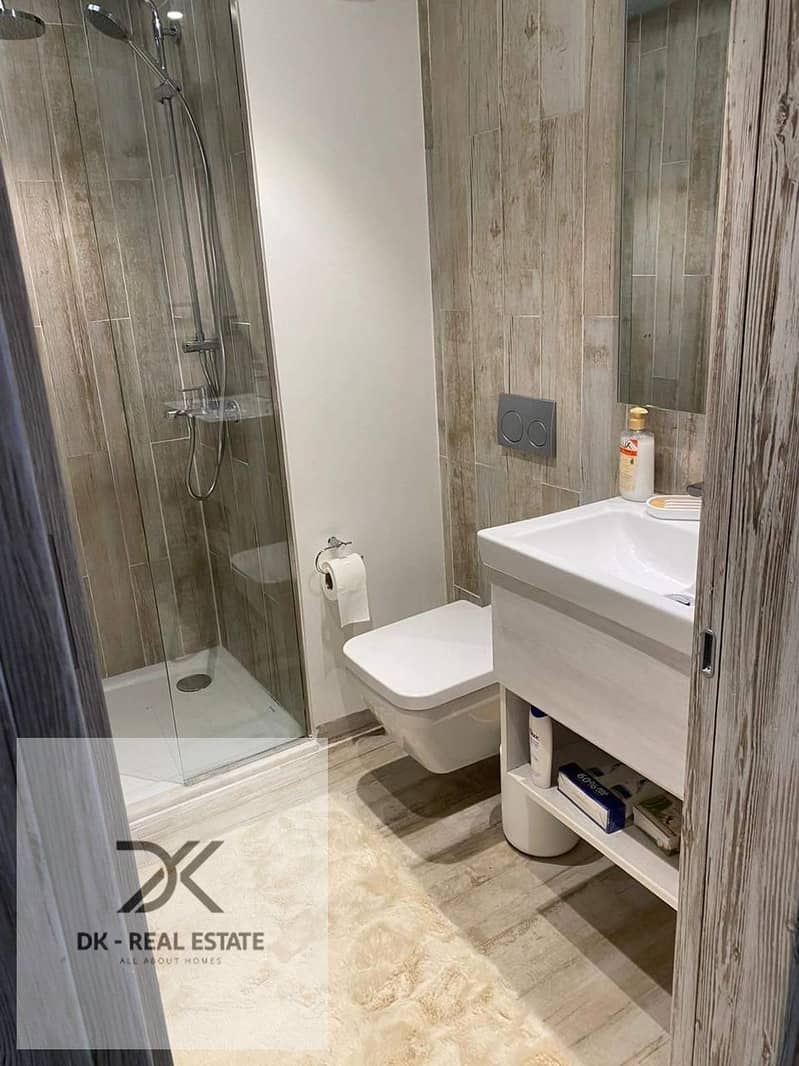 7 WhatsApp Image 2025-12-08 at 1.20. 48 PM. jpeg