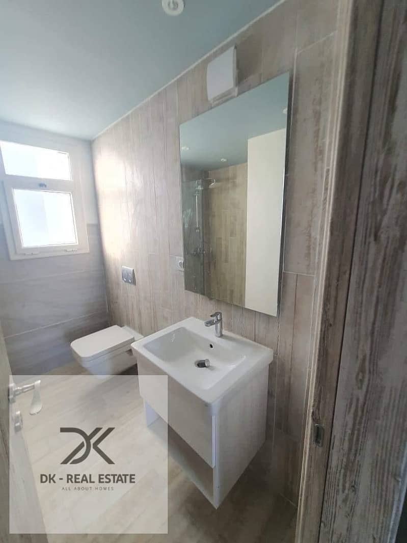 8 WhatsApp Image 2025-12-08 at 1.20. 49 PM (1). jpeg