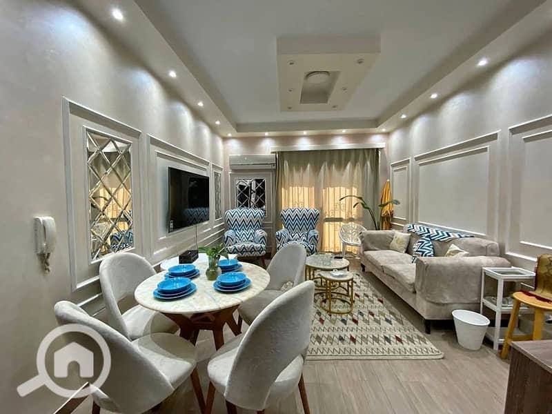 5 596963437_1909331086652971_8398104193421919470_n. jpg