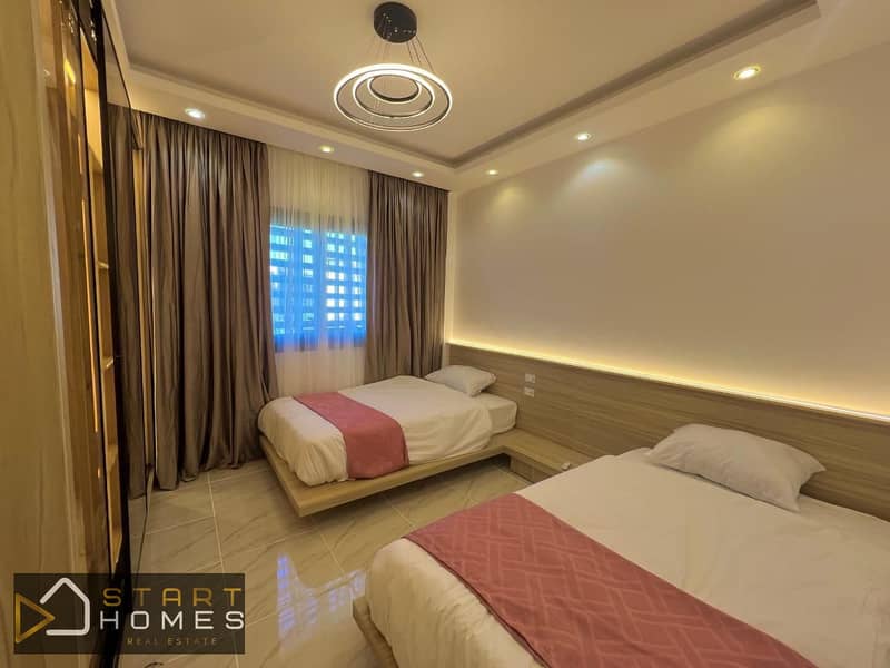 10 WhatsApp Image 2025-12-08 at 12.06. 09 PM (1). jpeg