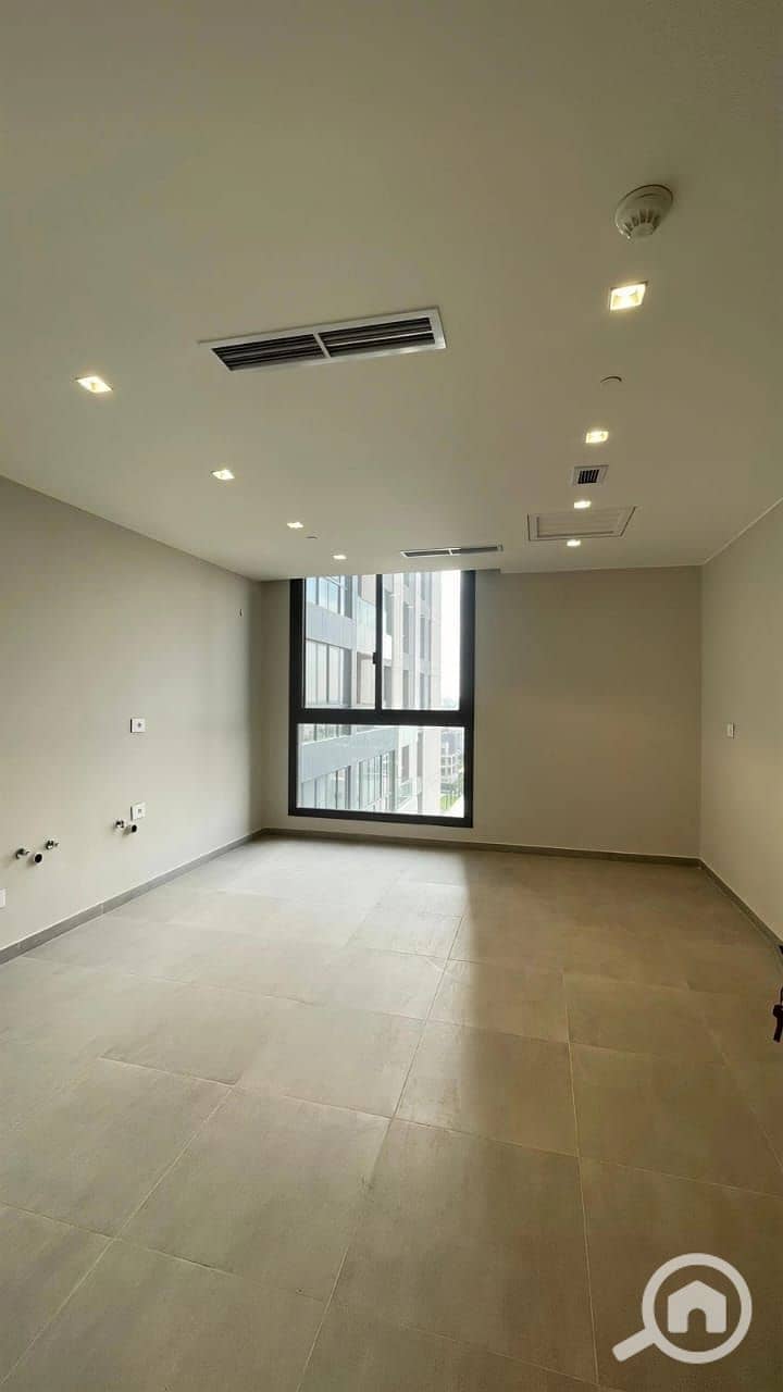 10 IMG-20251123-WA0285. jpg