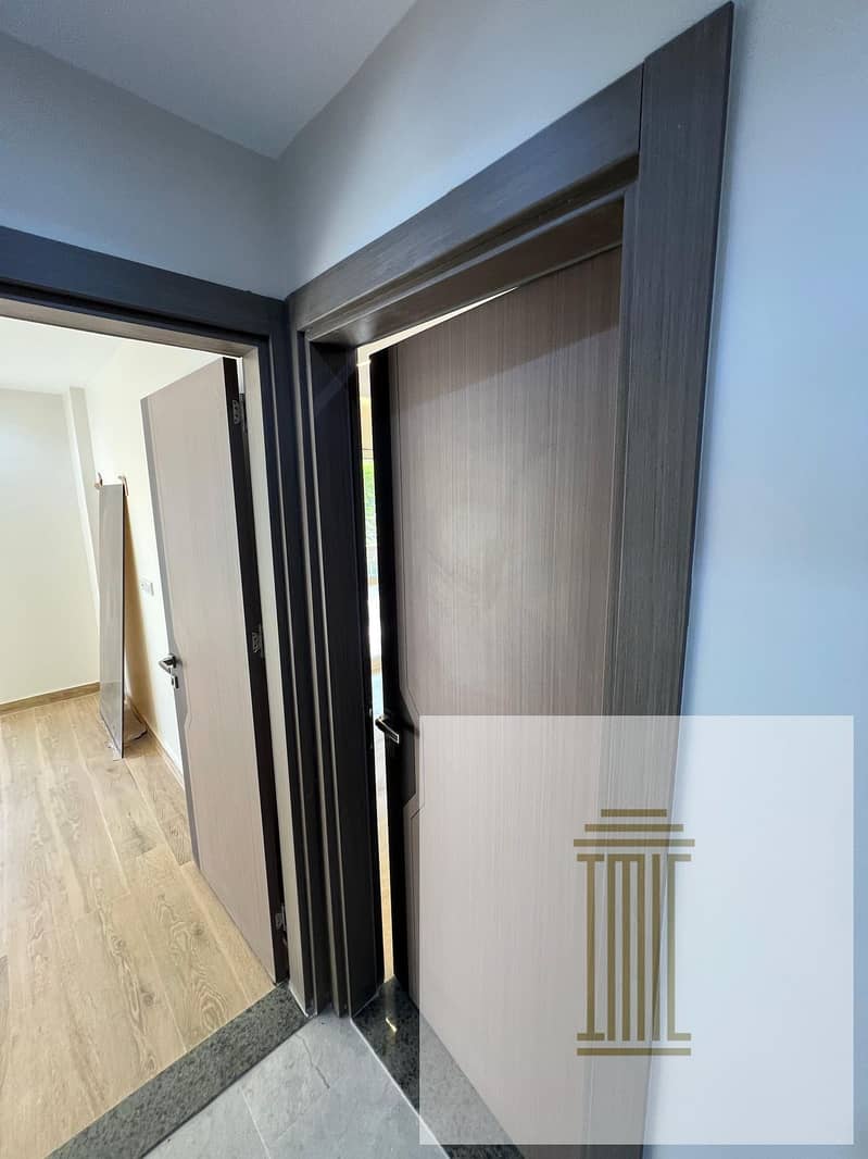 4 WhatsApp Image 2025-12-07 at 12.39. 20 PM (1). jpeg