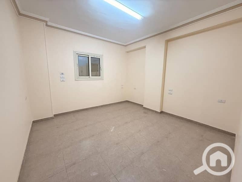 7 IMG-20251208-WA0034. jpg