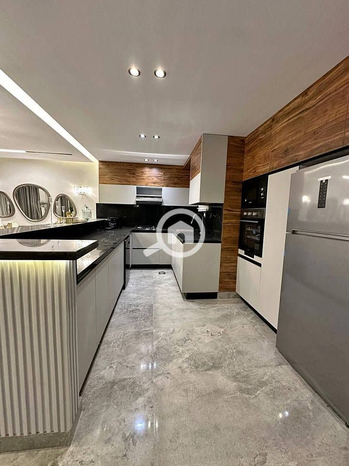 4 593268861_861340610172553_2757751096818897032_n. jpg