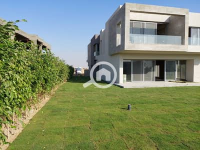 توين هاوس 4 غرف نوم للبيع في 6 أكتوبر، الجيزة - IMG-20251208-WA0038. jpg توين هاوس 4 غرف نوم للبيع في 6 أكتوبر، الجيزة - IMG-20251208-WA0038. jpg