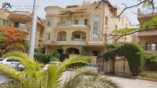 دوبلكس 4 غرف نوم للبيع في القاهرة الجديدة، القاهرة - WhatsApp Image 2025-11-08 at 01.15. 24_6112c011. jpg