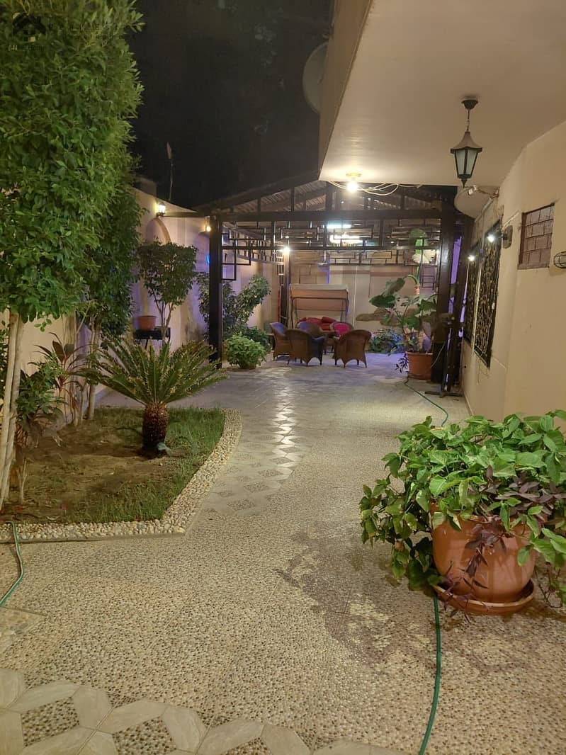 6 WhatsApp Image 2025-11-08 at 01.15. 22_9578eee4. jpg