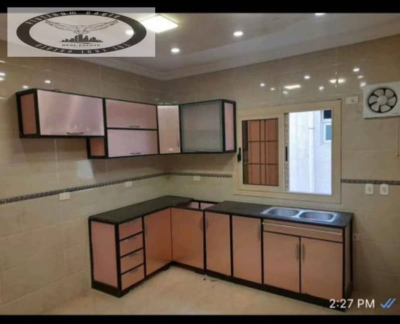 10 7502b5f7-5ab8-49b1-88f6-3d984600320c. jpg